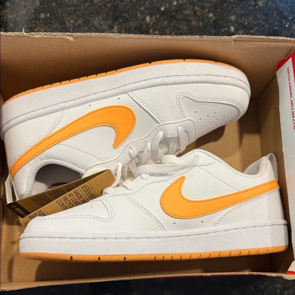 Nike Court Borough Low Recraft (GS) 5.5Y/7W - Picture 1 of 5
